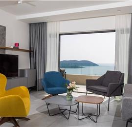 Luxury 5-Bedroom Villa with Sea-Views and Infinity Pool near Dubrovnik – Sleeps 10